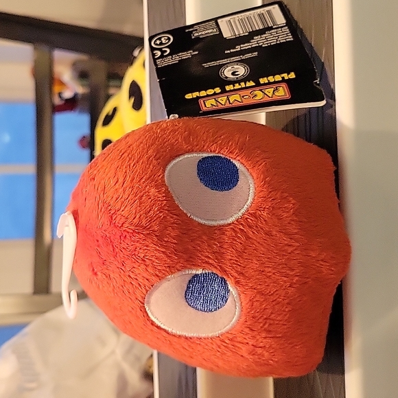 Pac Man Red Ghost Blinky 5" Plush Toy with Sound by Paladone - NWT - Picture 1 of 6